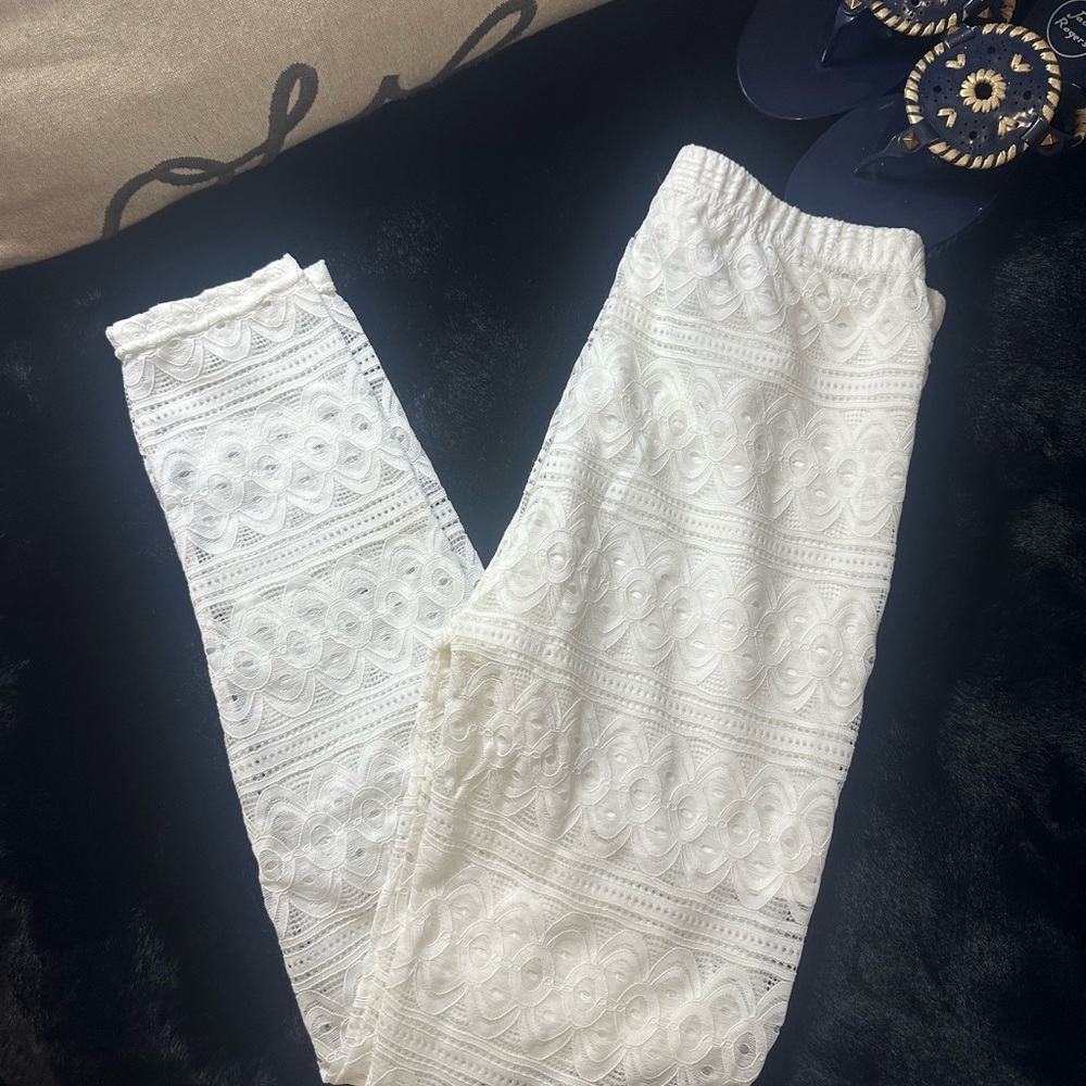 🌸🌸White Lace Patterned Cover up Pants